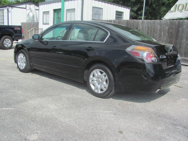 Nissan Altima 2009 photo 3