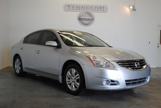 Nissan Altima 2010 photo 3