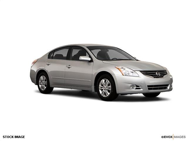 Nissan Altima 2010 photo 4