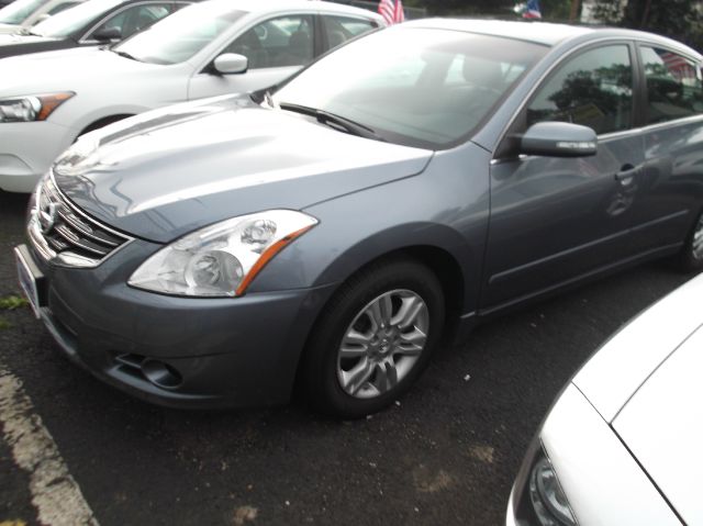 Nissan Altima 2010 photo 3