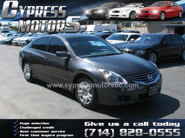 Nissan Altima 2010 photo 1