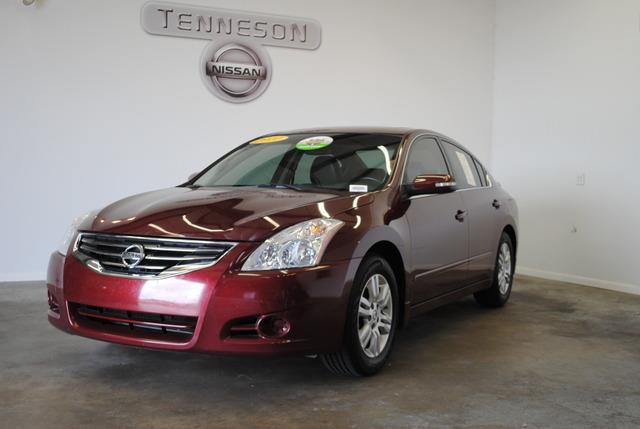 Nissan Altima 2010 photo 4