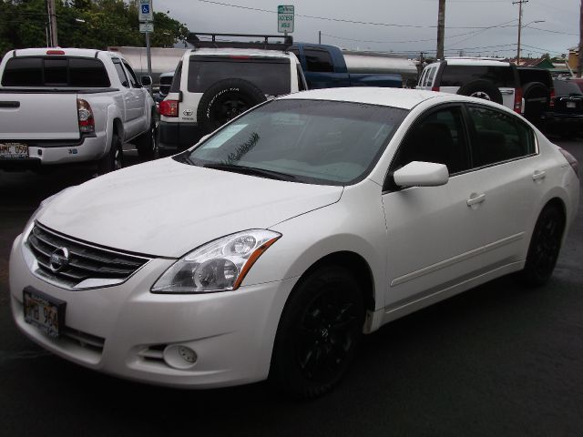 Nissan Altima 2010 photo 4