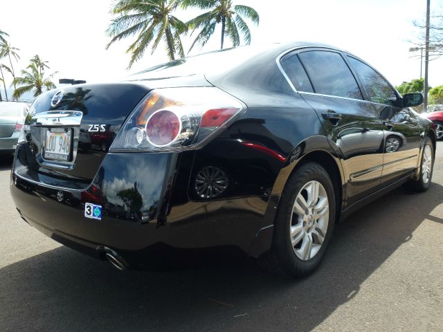 Nissan Altima 2010 photo 9