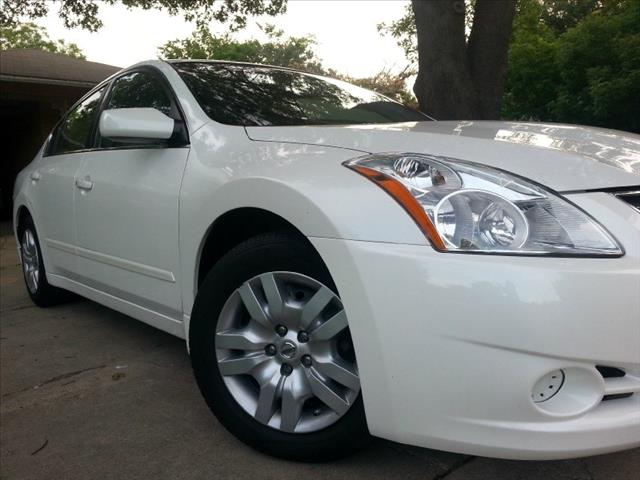 Nissan Altima 2010 photo 49