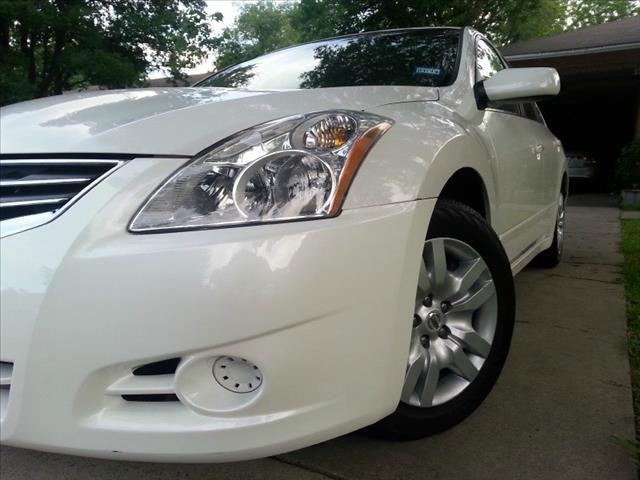 Nissan Altima 2010 photo 53