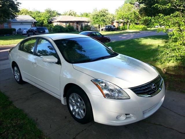 Nissan Altima 2010 photo 57