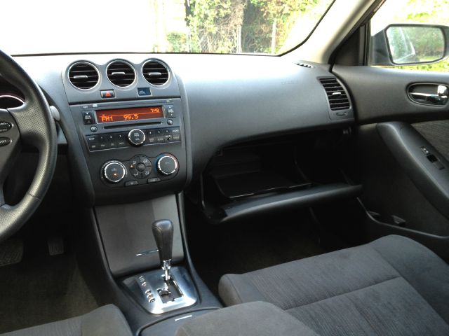 Nissan Altima 2010 photo 45