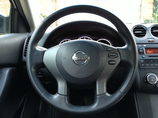 Nissan Altima 2010 photo 47