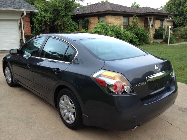 Nissan Altima 2010 photo 60