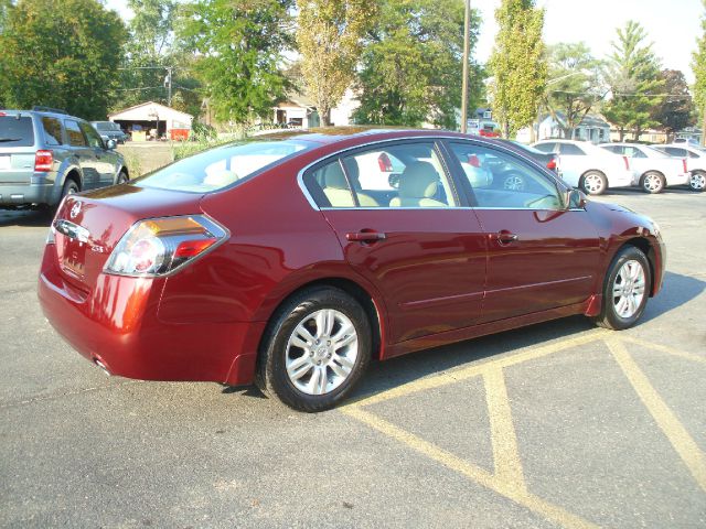 Nissan Altima 2010 photo 3