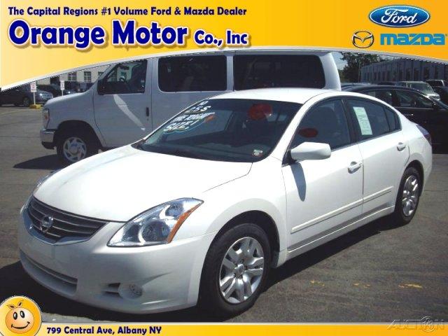 Nissan Altima Pickupslt Quad Cab SWB 4WD 4x4 Truck Sedan