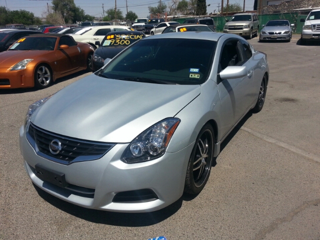 Nissan Altima 2010 photo 6