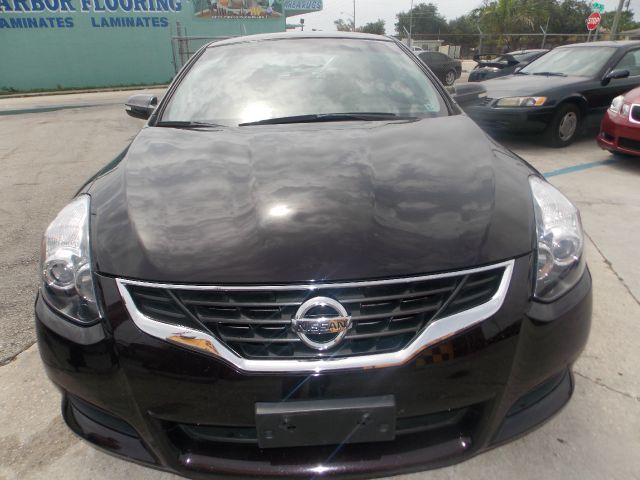 Nissan Altima 2010 photo 11