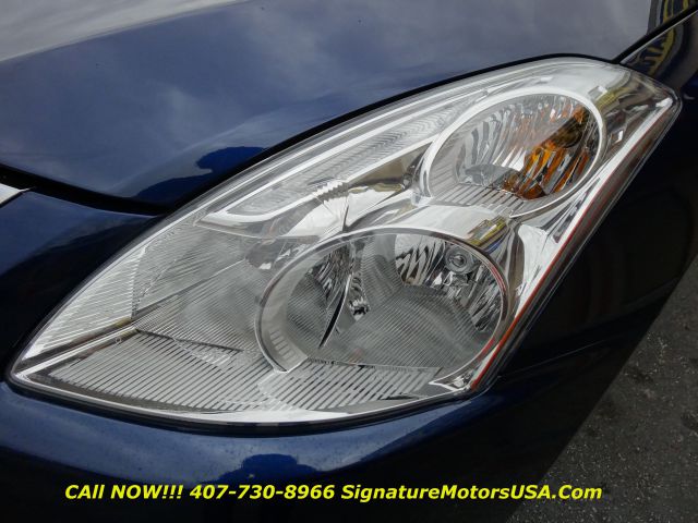 Nissan Altima 2010 photo 15