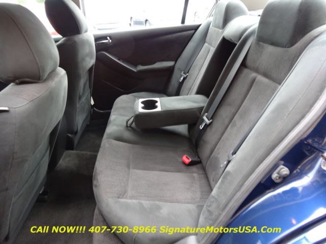 Nissan Altima 2010 photo 34