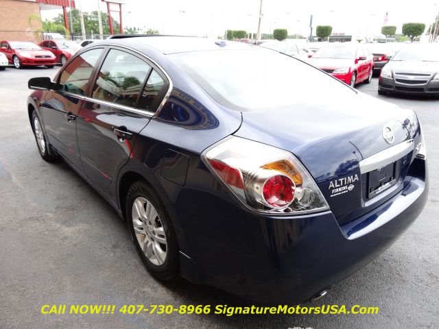 Nissan Altima 2010 photo 41