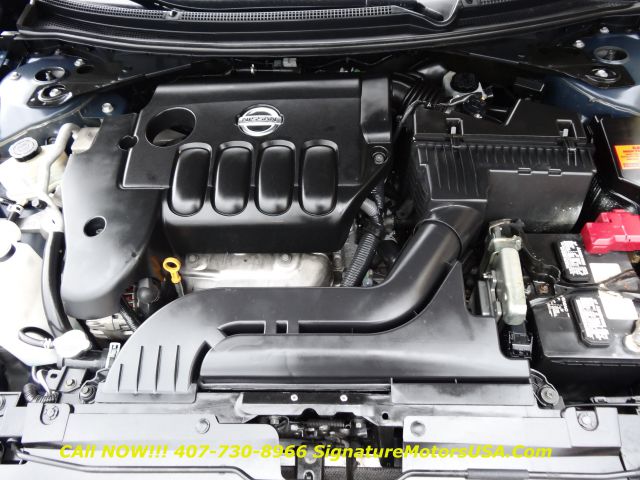 Nissan Altima 2010 photo 5