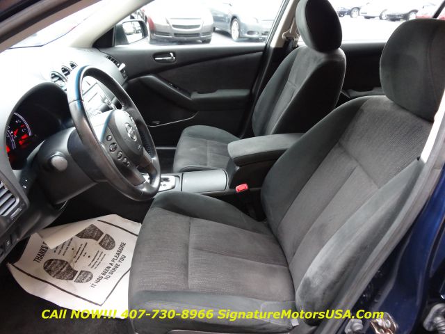 Nissan Altima 2010 photo 6