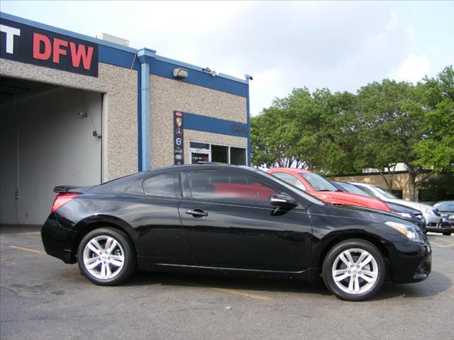 Nissan Altima 2010 photo 11