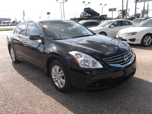 Nissan Altima 2010 photo 10