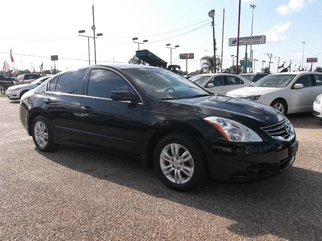 Nissan Altima 2010 photo 18