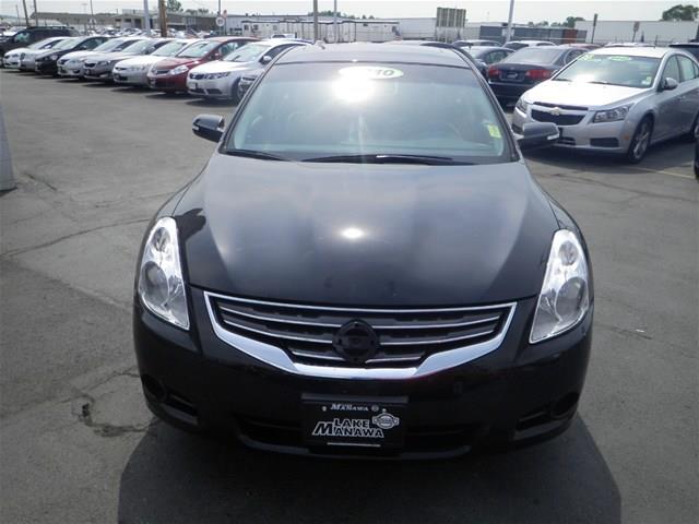 Nissan Altima 2010 photo 3