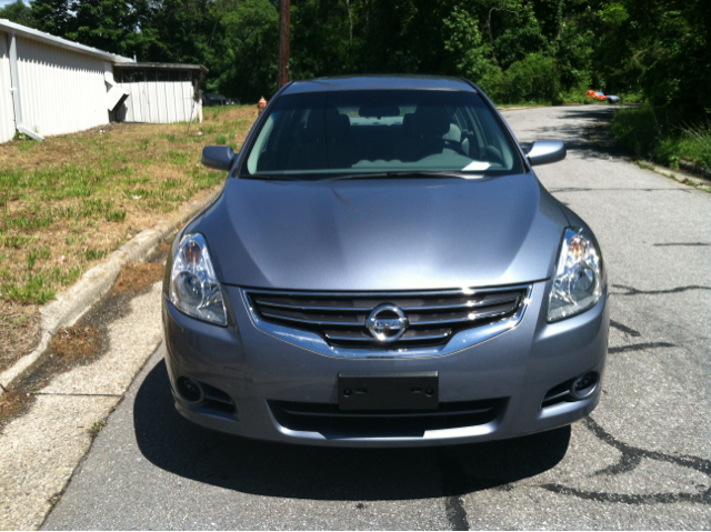 Nissan Altima 2010 photo 8