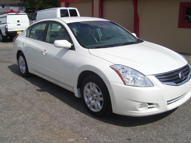 Nissan Altima 2010 photo 6