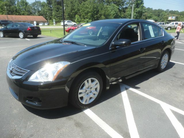 Nissan Altima Unknown Sedan