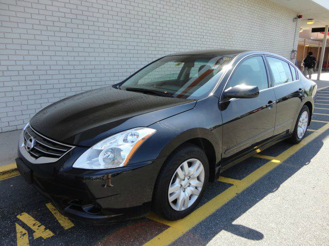 Nissan Altima 2010 photo 12