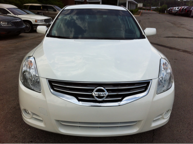 Nissan Altima 2010 photo 5