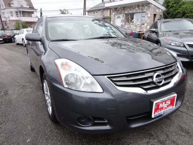 Nissan Altima 2010 photo 6