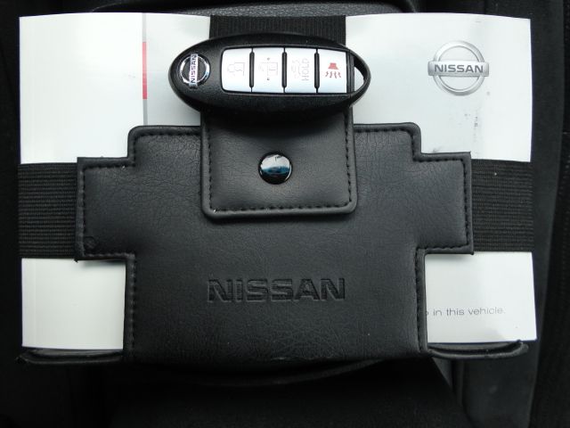 Nissan Altima 2010 photo 7