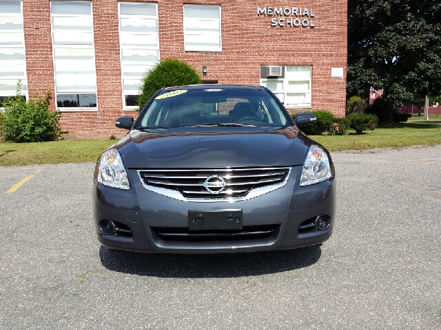 Nissan Altima 2010 photo 3