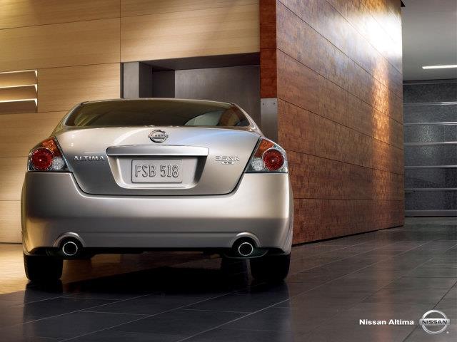 Nissan Altima 2010 photo 4