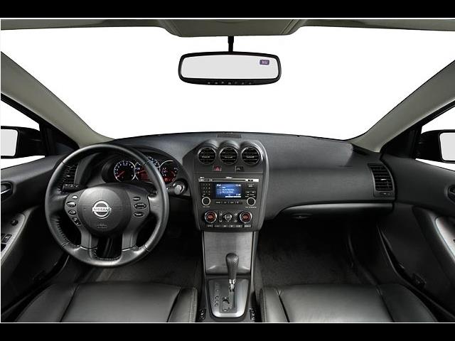 Nissan Altima 2010 photo 5