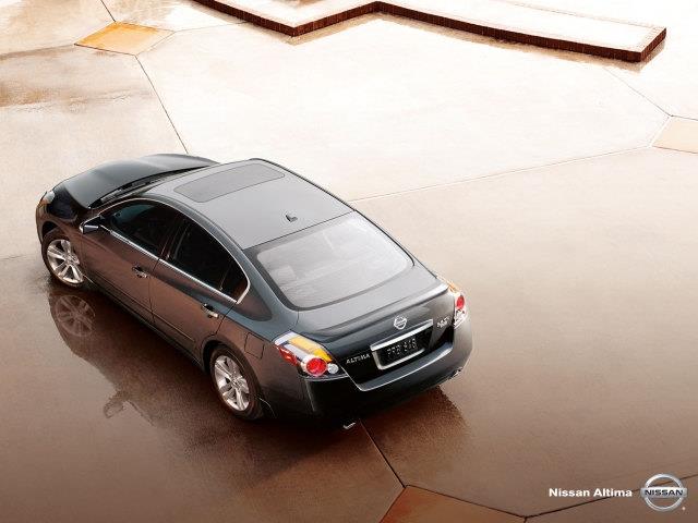 Nissan Altima 2010 photo 9