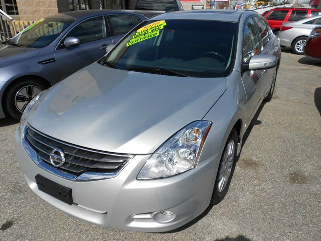 Nissan Altima 2010 photo 3