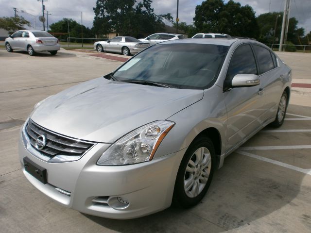 Nissan Altima 2010 photo 29