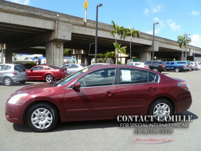 Nissan Altima 2011 photo 4