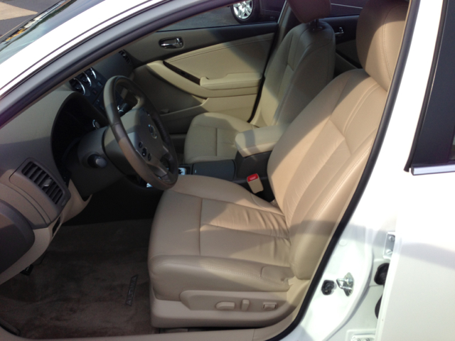 Nissan Altima 2011 photo 3