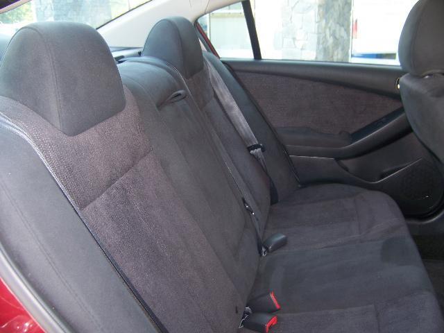 Nissan Altima 2011 photo 3