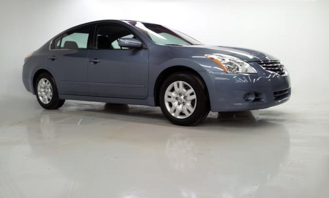 Nissan Altima 2011 photo 5