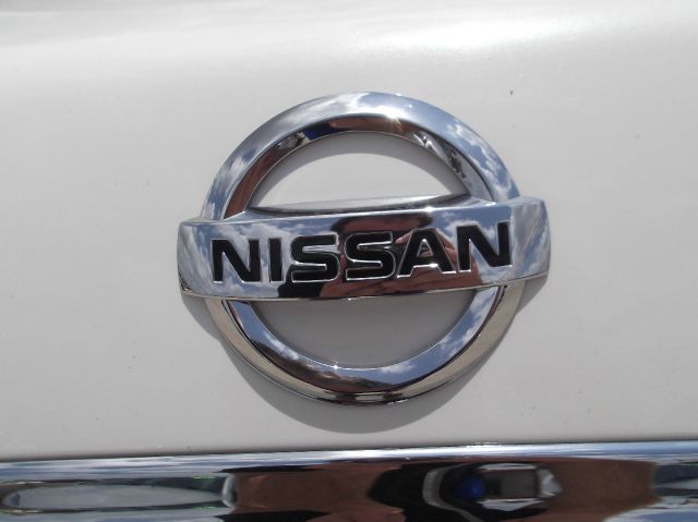 Nissan Altima 2011 photo 11