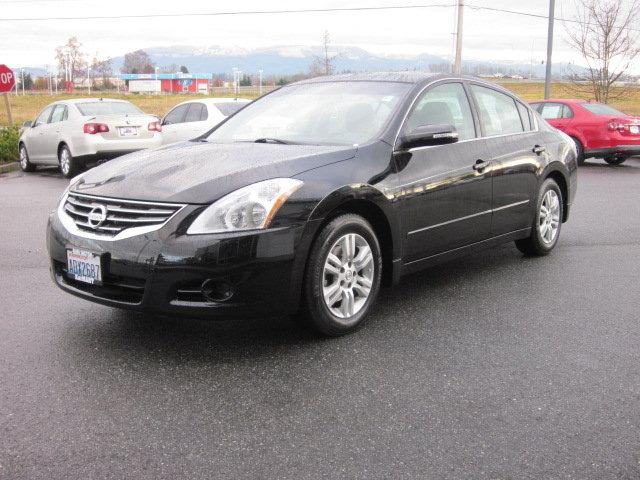 Nissan Altima Unknown Sedan