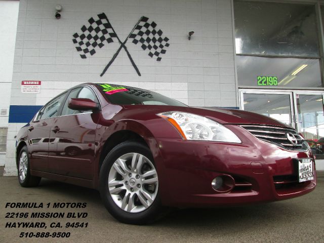 Nissan Altima 2011 photo 4