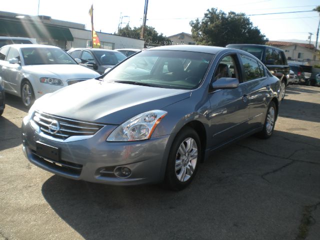 Nissan Altima 2011 photo 14