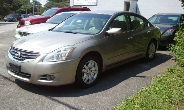 Nissan Altima 2011 photo 4