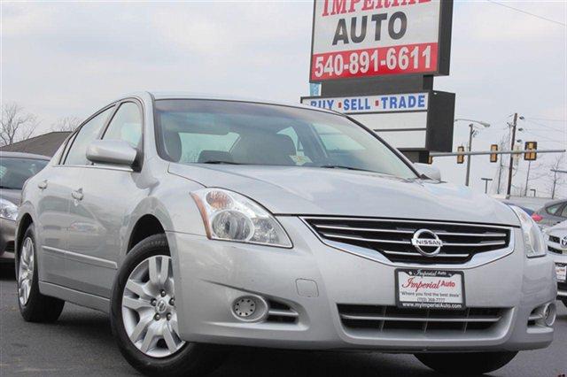 Nissan Altima 2011 photo 4